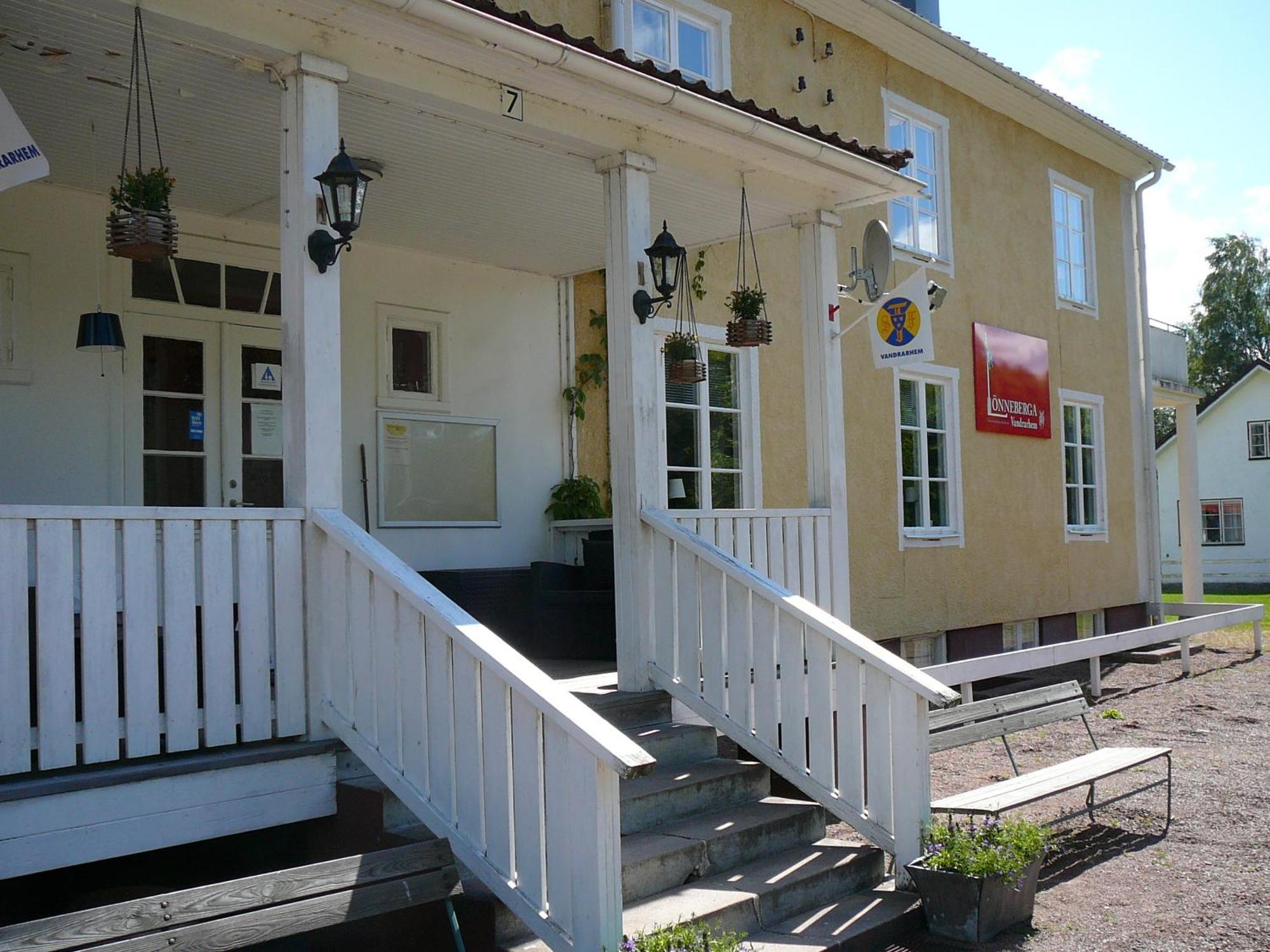 Lonneberga Vandrarhem & Hostel Exterior photo